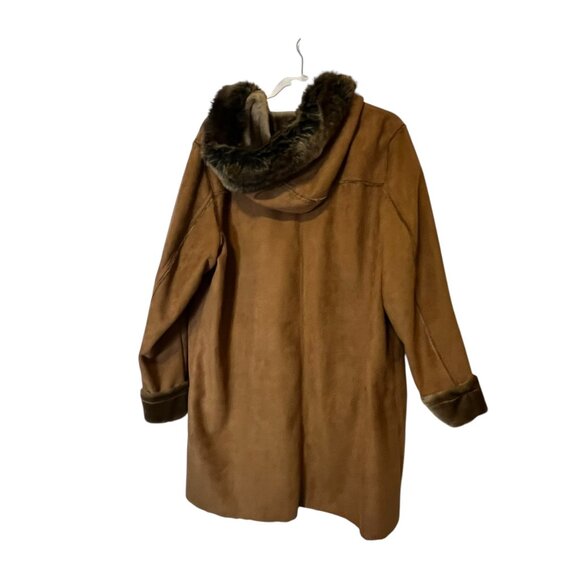 Vintage Oleg Cassini Faux Suede Coat With Faux Fur Trim & Hood size tag missing - Picture 3 of 8